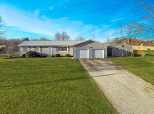 7284 Decliff Big Island Rd, New Bloomington, OH 43341