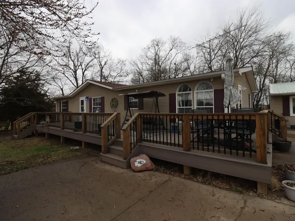 25030 Q4 Rd, Holton, KS 66436