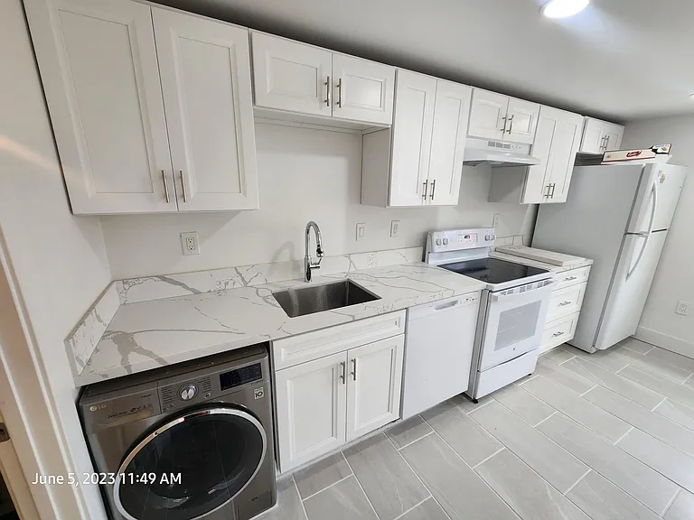 3160 Chicago St #B — Photo 6