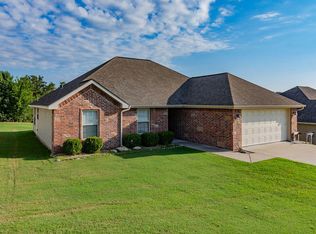 121 Thunder Ridge Estates Dr, Branson, MO 65616