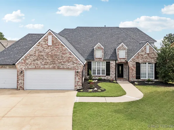 13804 E 88th St N, Owasso, OK 74055