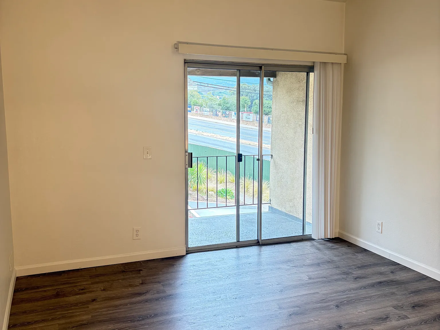 1 bed, 650 sqft, $2,525 — Photo 2