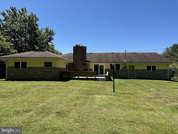 5th image of 15705 Garrett Hwy