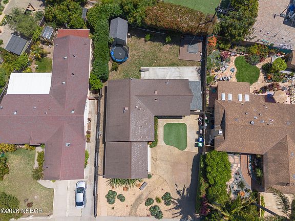 4th image of 676 San Ramon Dr