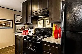 3 bed, 1128 sqft, $1,400 — Photo 2