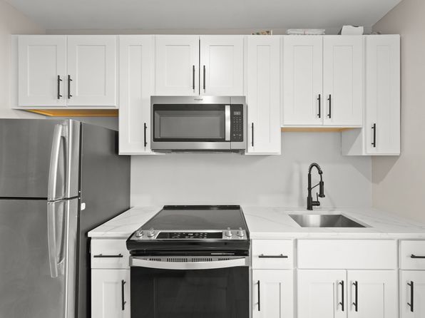 103 Washington St #3E