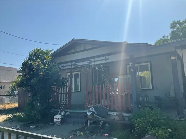 686 N Mountain View Ave, San Bernardino, CA 92401