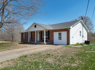 512 N Line St, Creal Springs, IL 62922