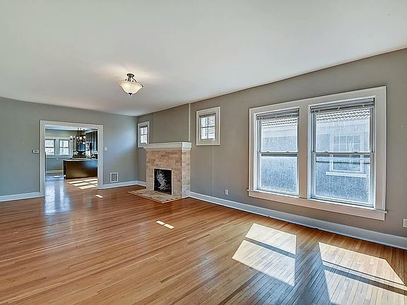 4th image of 4039 Central Ave #2