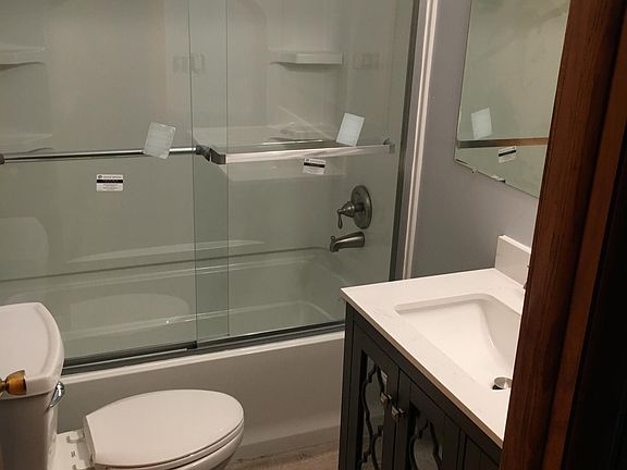 Complete new bathroom with soaker tub.