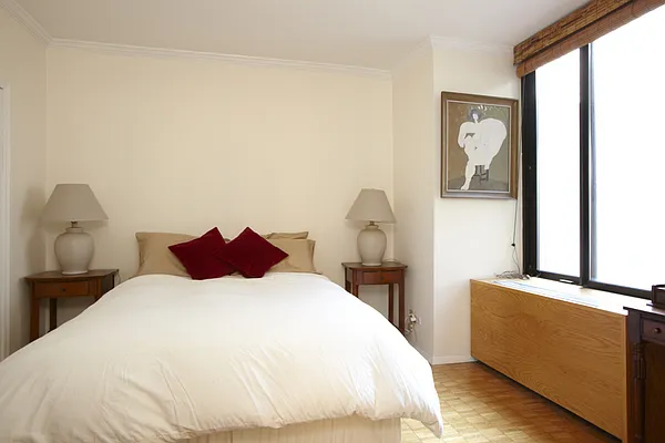 Sold by Stribling | media 8