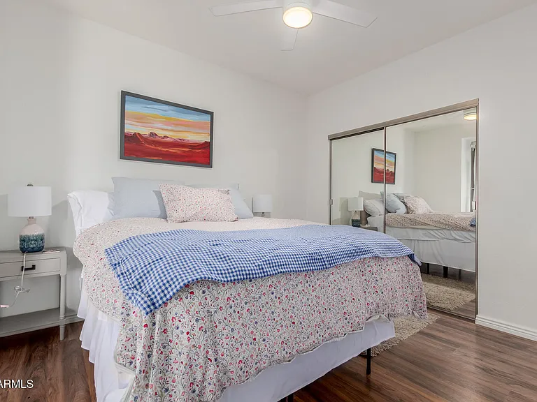 9711 E Mountain View Rd #1526 — Photo 4