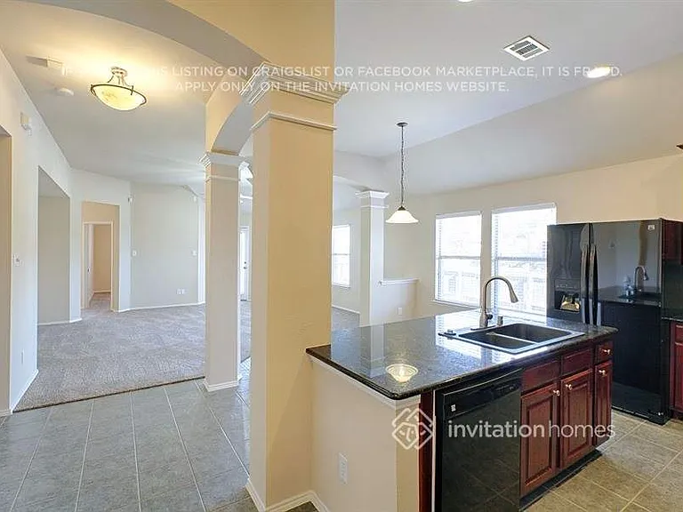 5000 Blackwood Dr — Photo 4