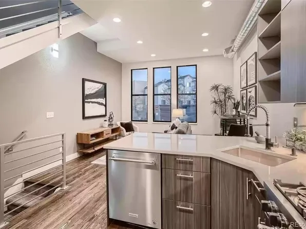 3314 Curtis St, Denver, CO 80205