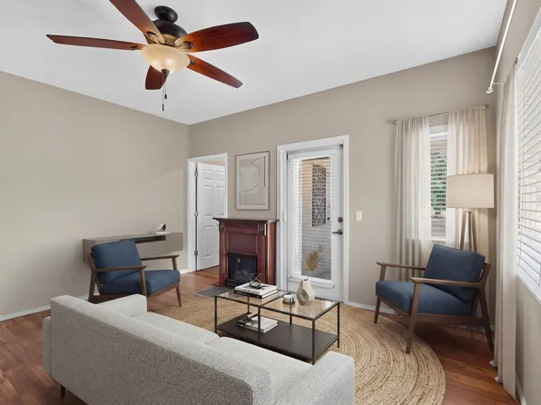 6800 Vista Del Norte Dr NE Building 21, Albuquerque, NM 87113