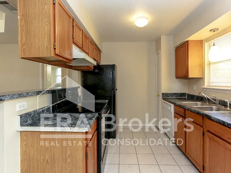 4903 Ridge Cir — Photo 9