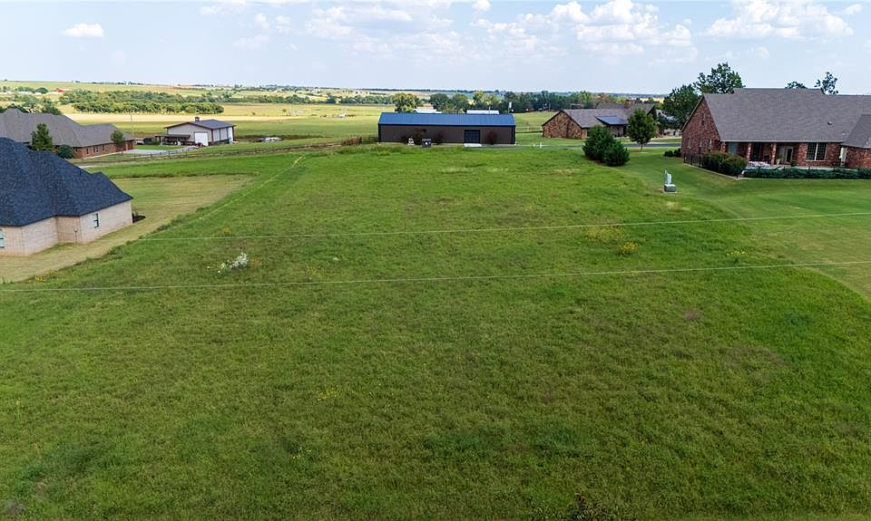 2nd image of N 2425th Rd Lot 3