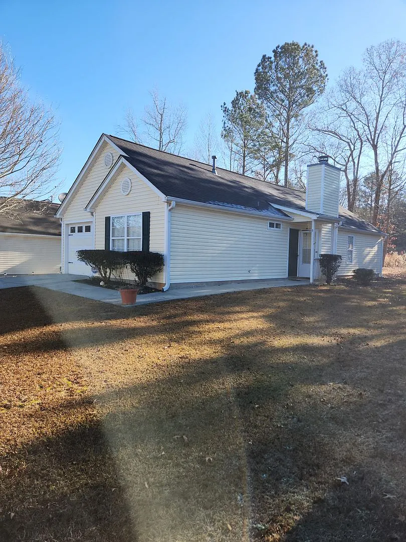Building Photo - 1360 Binford Pl