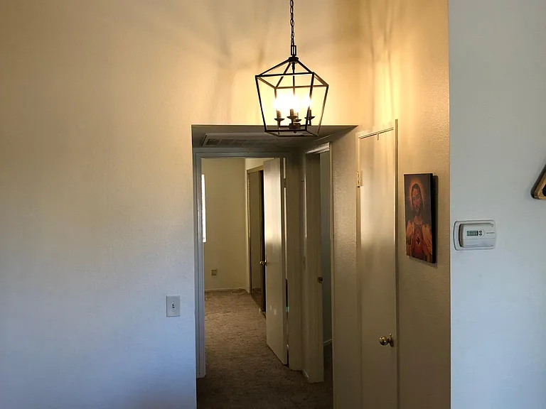 2548 Avenida Del Vis #201 — Photo 9