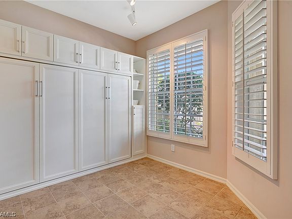 5th image of 4111 Sawgrass Point Dr APT 103