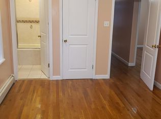 240-29 Mayda Rd UNIT 2, Rosedale, NY 11422