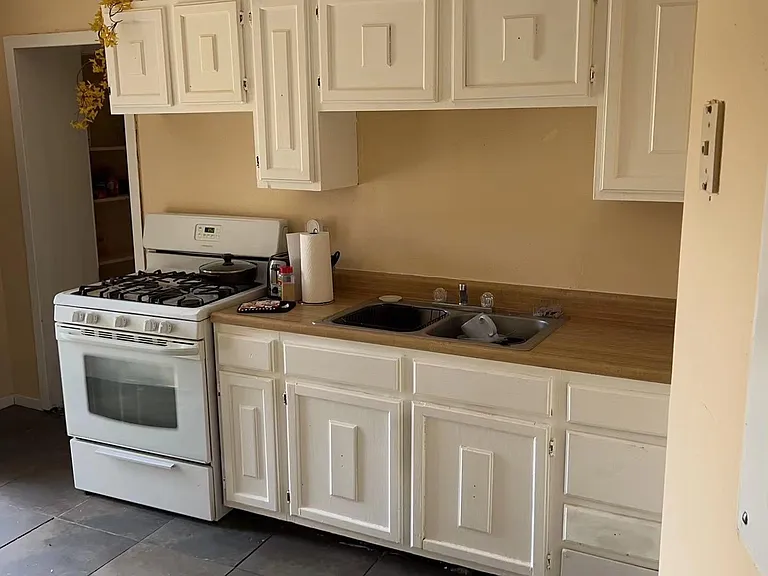 3103 E 35th Ave #1 — Photo 5