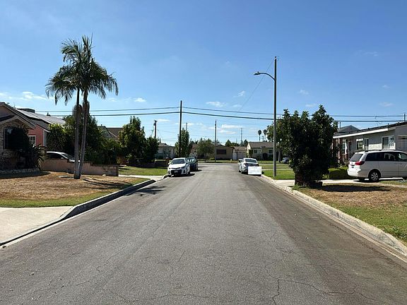 4th image of 14036 Ocana Ave