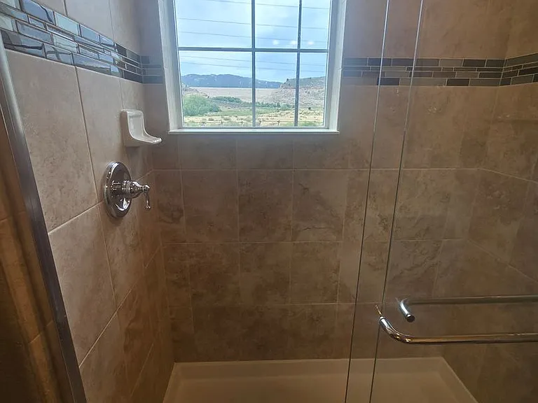 2421 Ridge Top Dr #5 — Photo 30