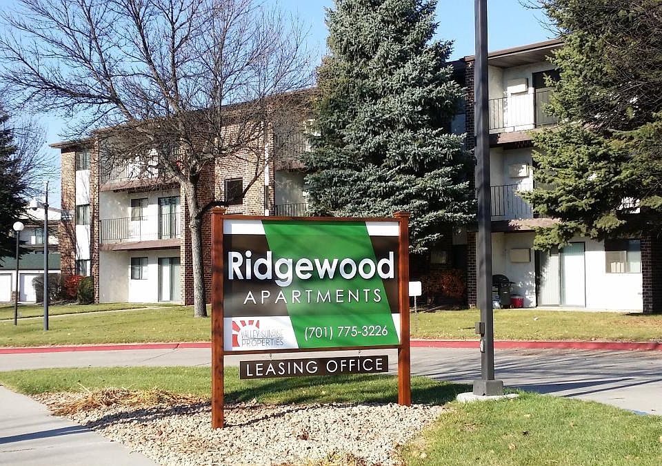RIDGEWOOD  APARTMENTS