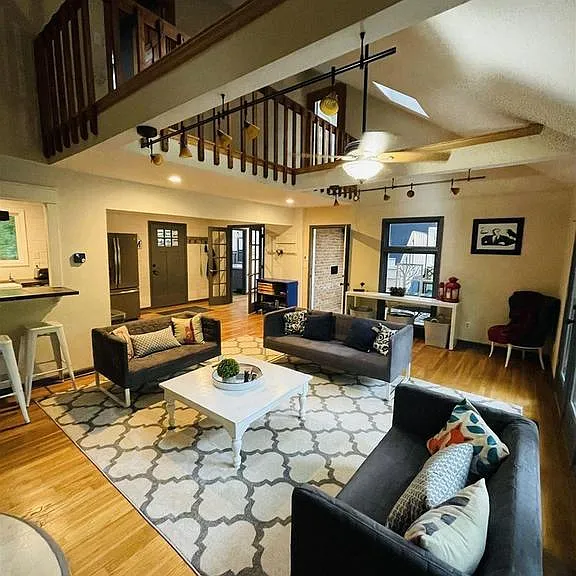 161 Alexander Dr — Photo 11