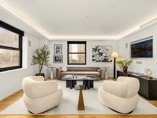 160 Central Park South 1730 image 2 of 8