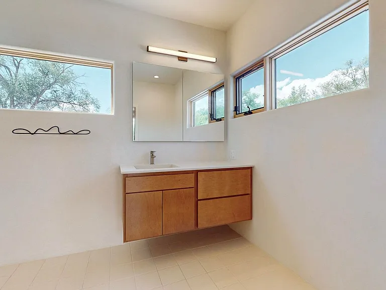 1115 El Pueblo Rd NW — Photo 9