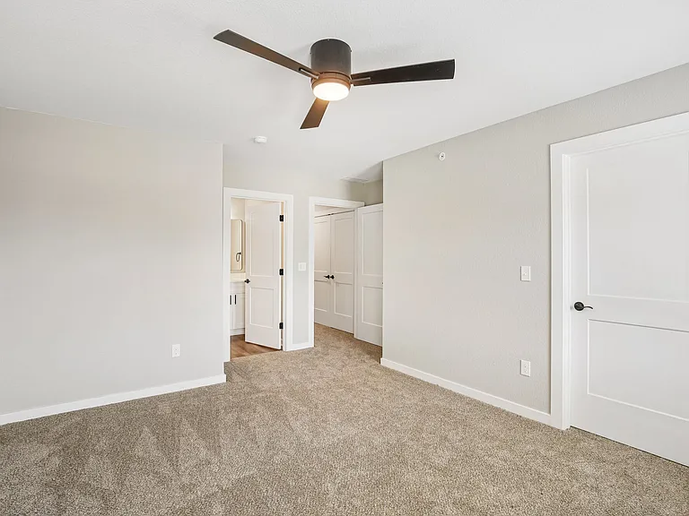 Greenwood Townhomes — Photo 20
