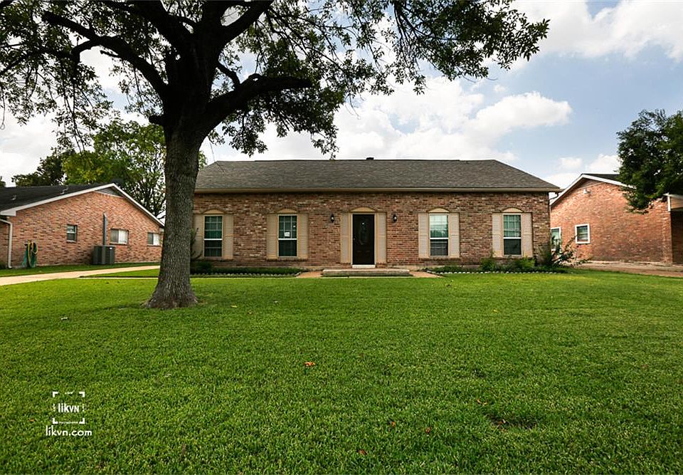 1st image of 11515 Bandlon Dr