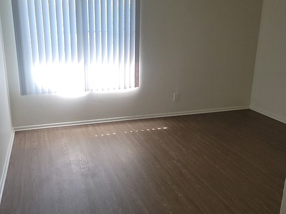 4th image of 1767 W Sumac Ln APT A
