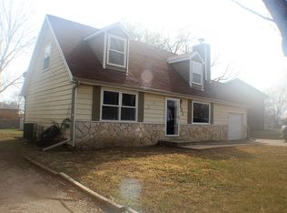 831 Quail Creek Rd, Emporia, KS 66801