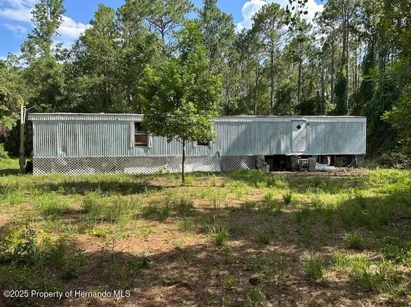 7910 W Candlewick Ln, Homosassa, FL 34448