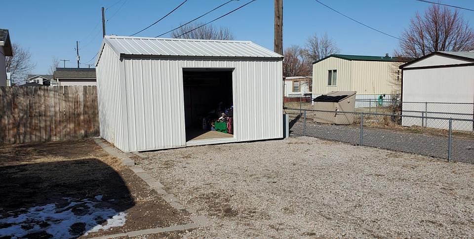 2nd image of 502 Kochia Way