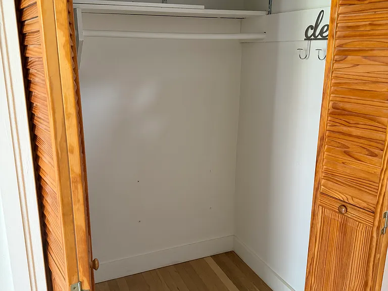 17 Dartmouth Ave #2A — Photo 11