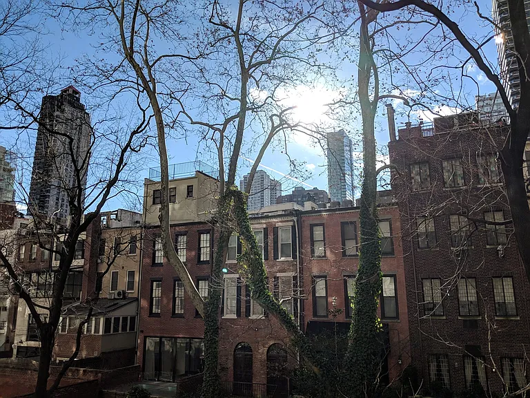 210 E 63rd St #3D — Photo 7