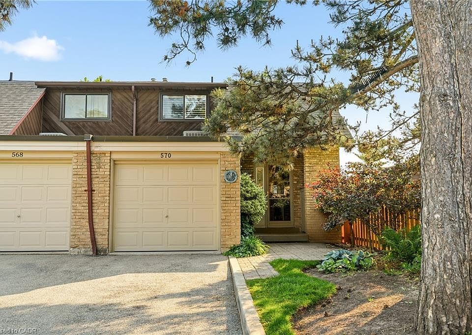 1st image of 570 Forestwood Cres