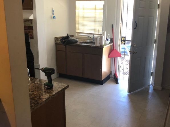 3011 Poplar Ter