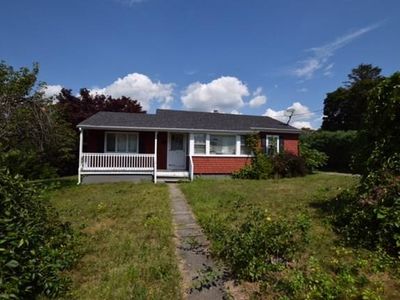 46 Lepes Rd, Tiverton, RI, 02878