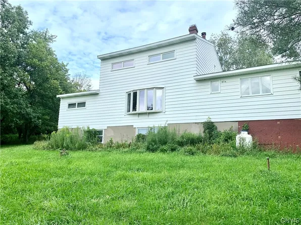 2142 Patterson Rd, Marietta, NY 13110