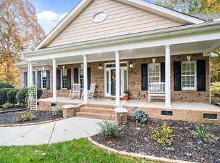 120 Georgetown Woods Dr, Youngsville, NC 27596