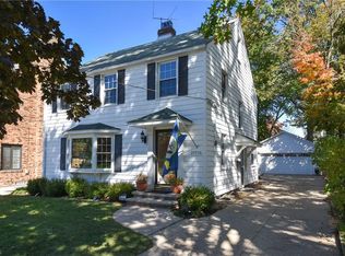 20536 Erie Rd, Rocky River, OH 44116
