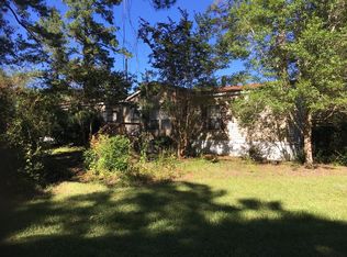 185 Community Ln, Boston, GA 31626