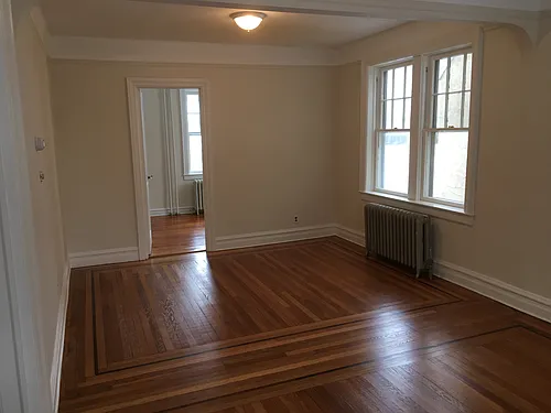111 Rice Ave #1 Photo 1
