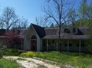 24 Cedar Wood Ln, Blairsville, GA 30512
