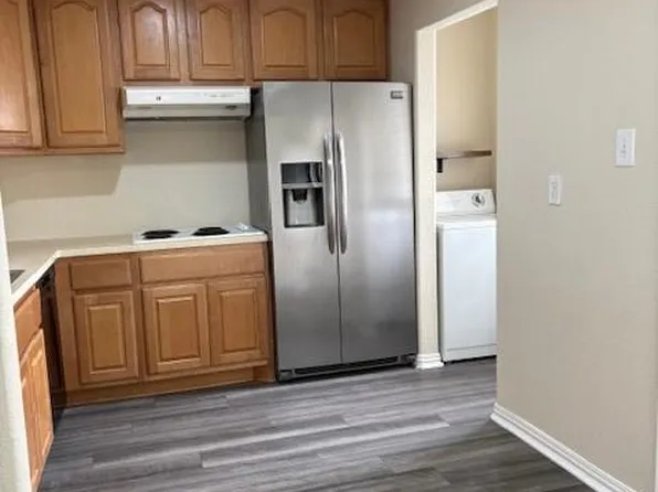 1500 Bay Area Blvd, Houston, TX